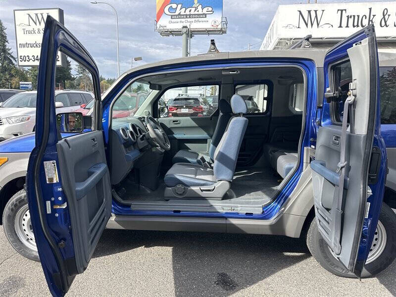 2004 Honda Element LX