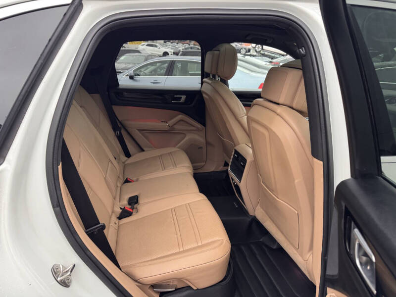 2020 Porsche Cayenne