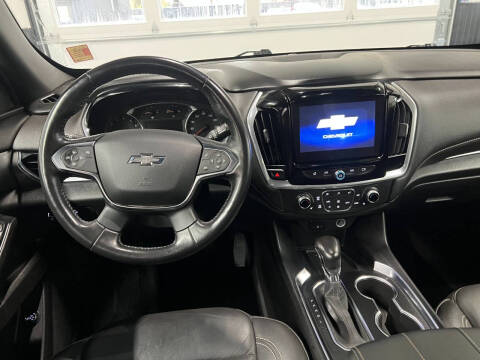 2022 Chevrolet Traverse LT Leather