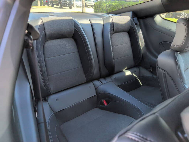 2025 Ford Mustang EcoBoost