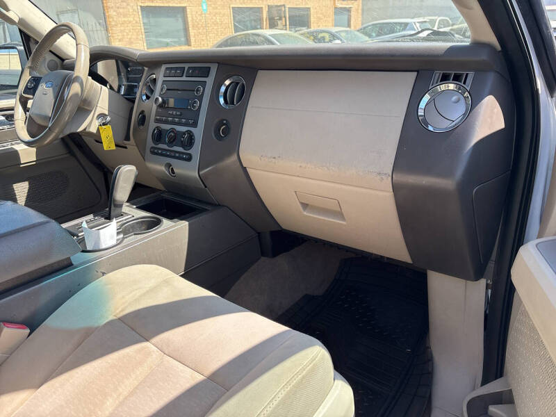 2012 Ford Expedition XLT