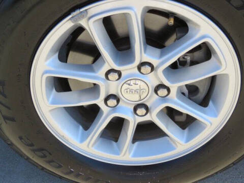 2019 Jeep Grand Cherokee Laredo E