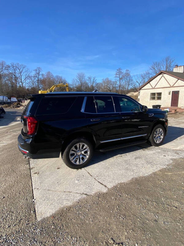 2023 GMC Yukon Denali photo 7