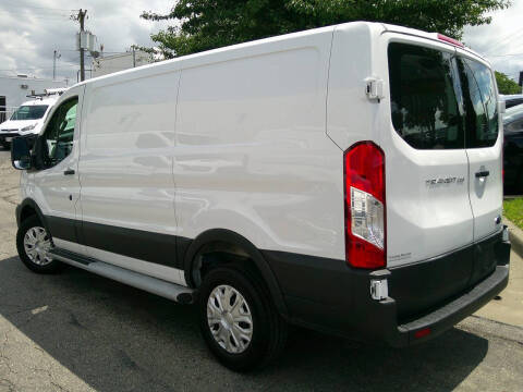 2025 Ford Transit 250