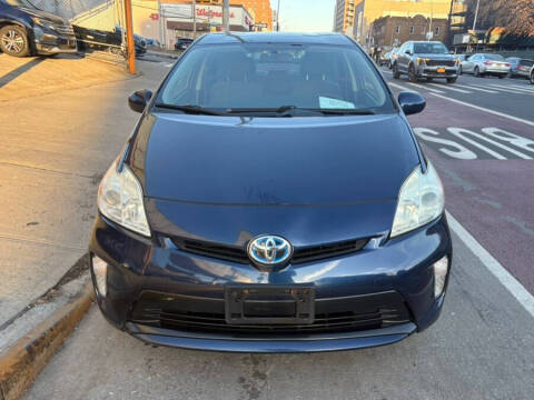 2012 Toyota Prius Two