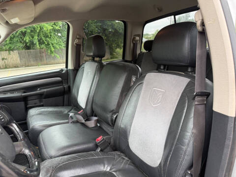 2004 Dodge Ram 1500 Laramie