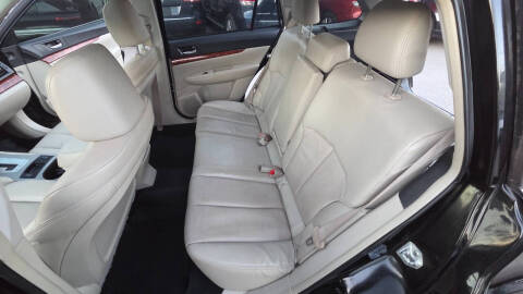 2011 Subaru Outback 2.5i Limited