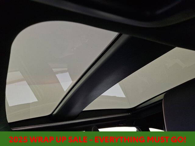 2025 Toyota Crown Platinum