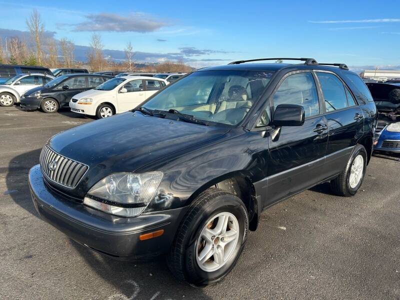 2000 Lexus RX 300 for sale at Blue Line Auto Group in Portland OR