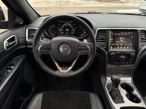 2017 Jeep Grand Cherokee Laredo