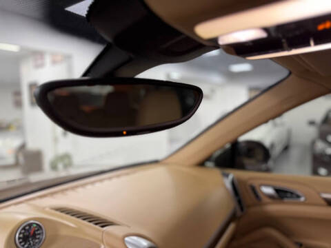 2012 Porsche Cayenne Tiptronic