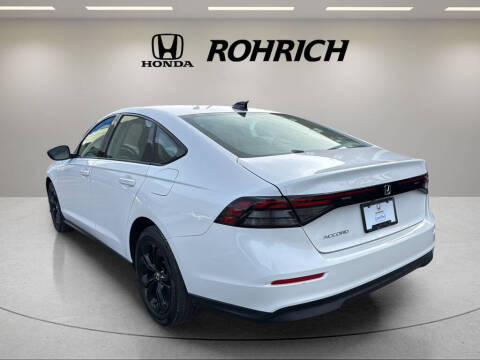 2025 Honda Accord SE