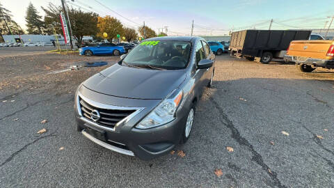 2018 Nissan Versa