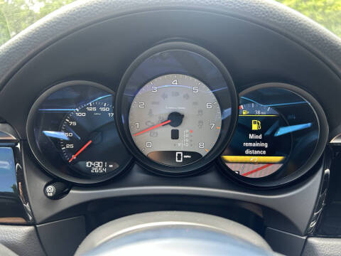 2015 Porsche Macan S