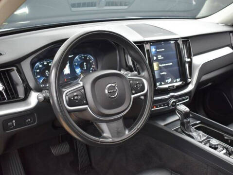 2019 Volvo XC60 T6 Momentum