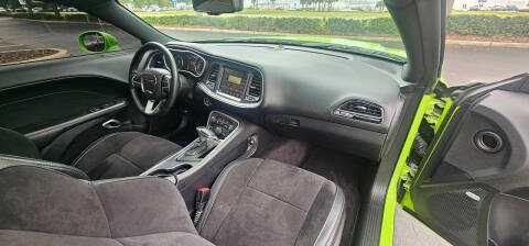 2015 Dodge Challenger R/T Plus