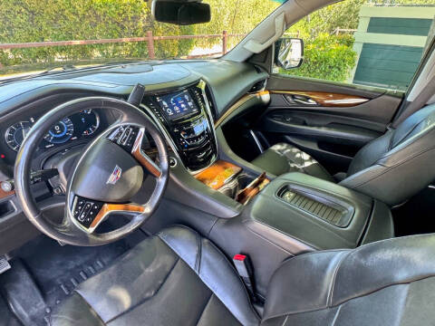 2019 Cadillac Escalade ESV Luxury