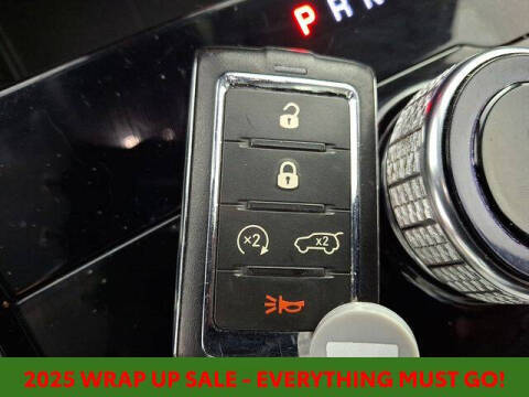 2022 Jeep Grand Cherokee L Laredo