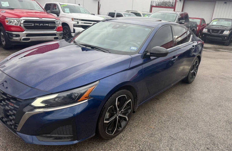 2024 Nissan Altima 2.5 SR