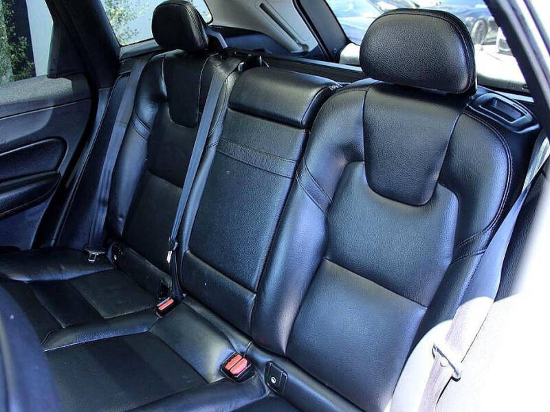 2019 Volvo XC60 T6 Momentum