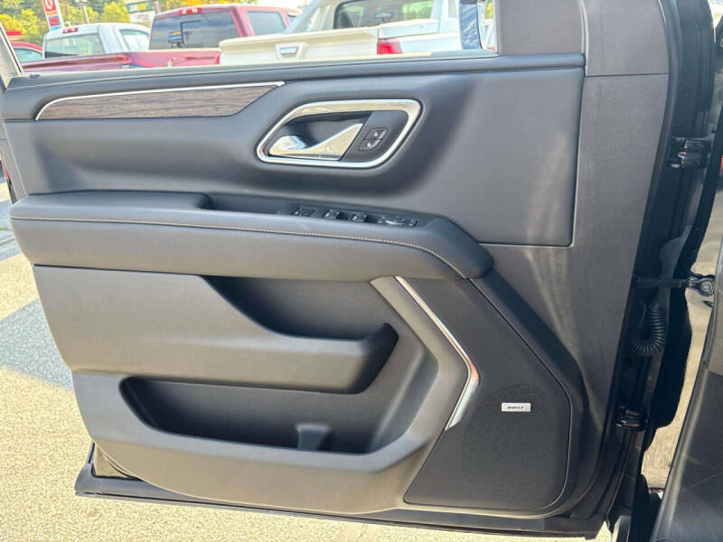 2024 Chevrolet Suburban Premier