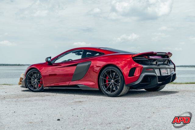 2016 McLaren 675LT