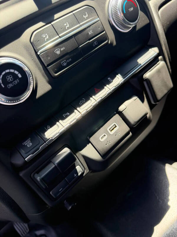2025 GMC Sierra 3500HD