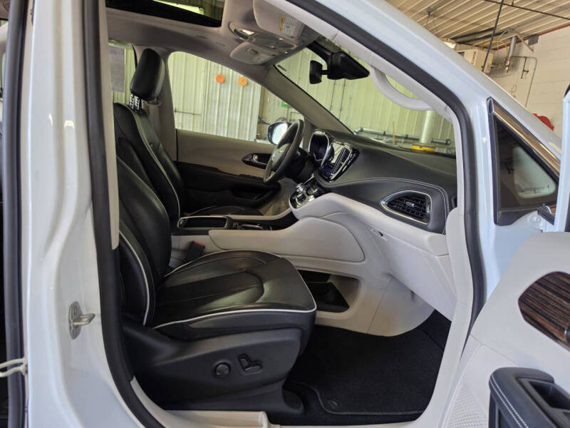 2024 Chrysler Pacifica Limited