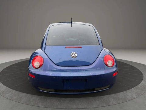 2008 Volkswagen New Beetle S