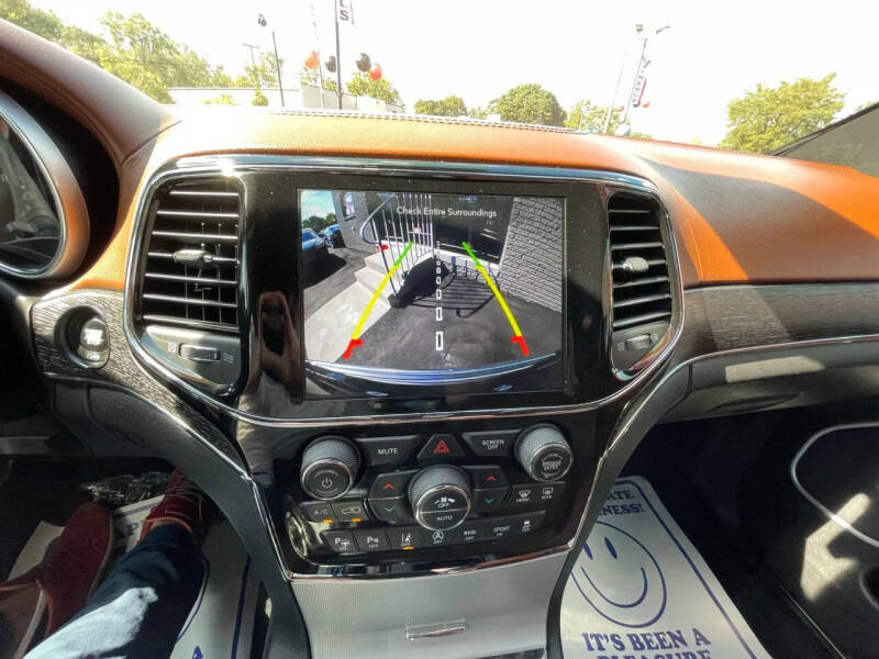 2020 Jeep Grand Cherokee Summit