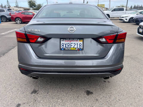 2021 Nissan Altima 2.5 SR