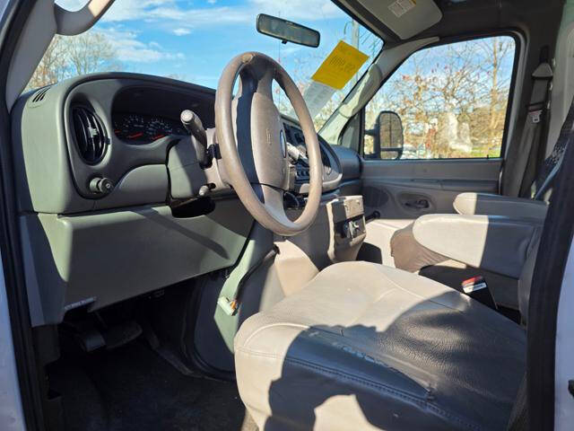 2007 Ford E-Series E-350 SD