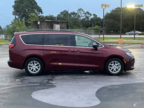 2021 Chrysler Voyager LXi