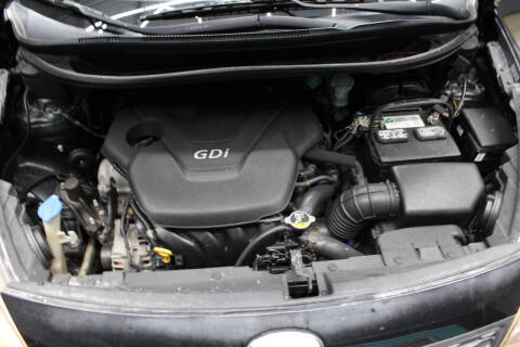 2013 Kia Rio 5-Door LX