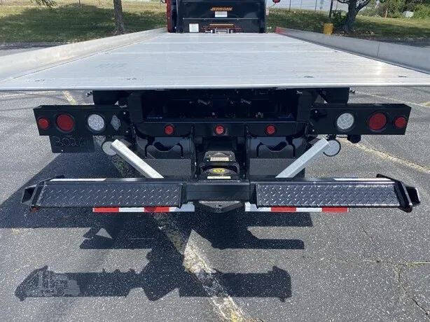 2024 Mack MD6
