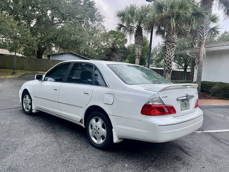 2004 Toyota Avalon XLS