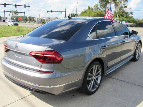 2017 Volkswagen Passat 1.8T R-Line