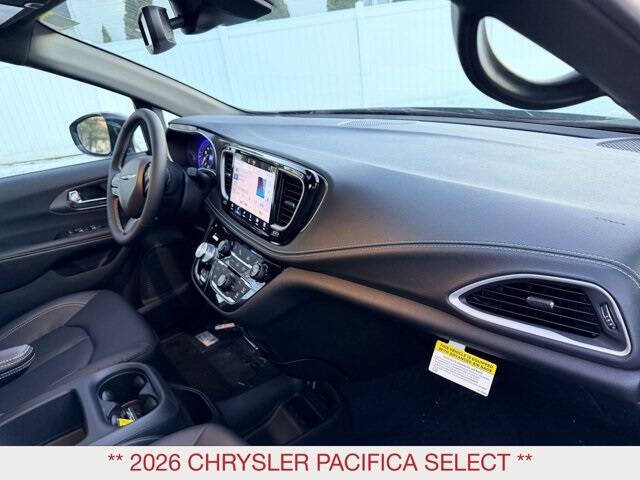 2026 Chrysler Pacifica Select