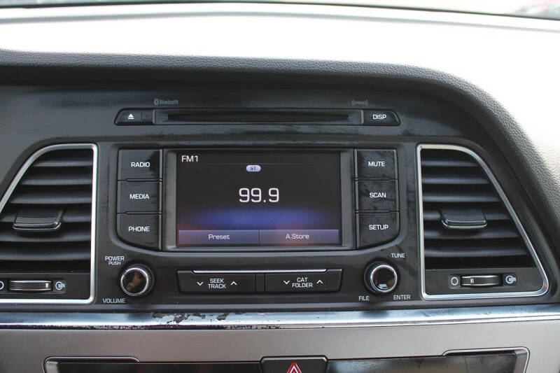 2016 Hyundai Sonata Hybrid SE