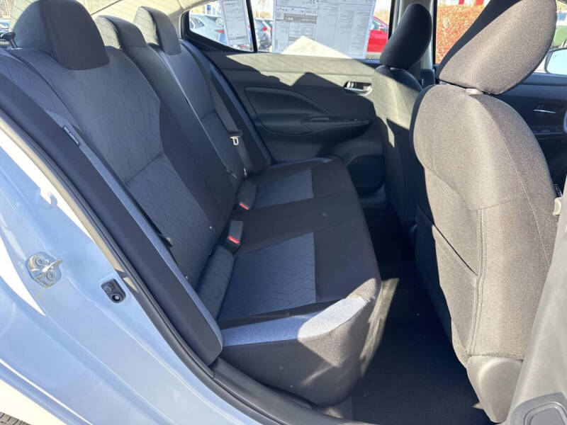 2025 Nissan Versa SV