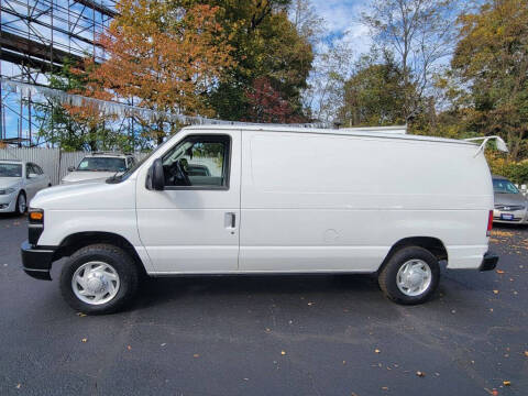 2014 Ford E-Series E-150