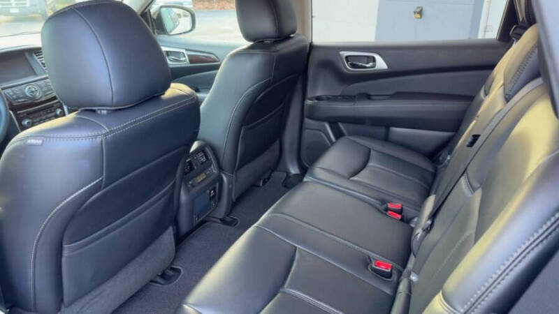 2016 Nissan Pathfinder