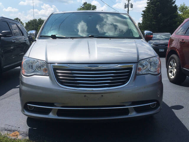 2015 Chrysler Town and Country for sale at Bob and Jill's Drive and Buy in Bemidji, MN