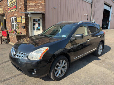 2013 Nissan Rogue SV w/SL Package