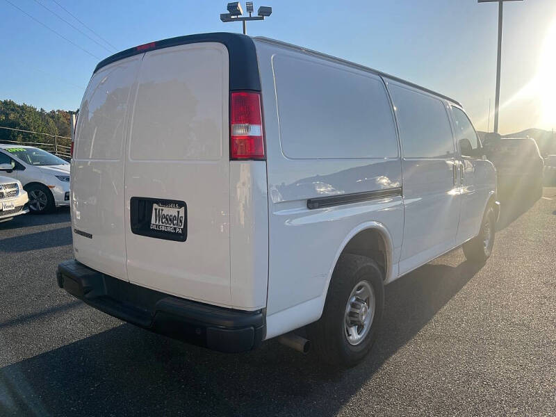 2021 Chevrolet Express 2500