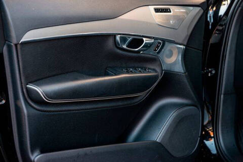 2018 Volvo XC90 T6 R-Design