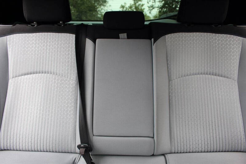 2017 Toyota Prius Three