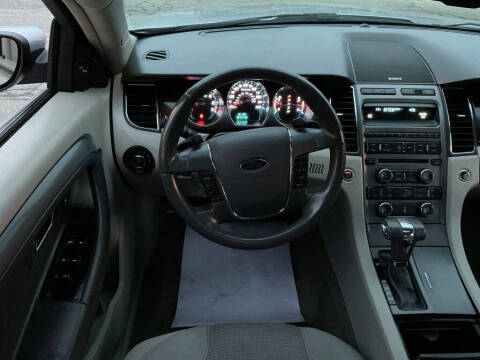 2012 Ford Taurus SEL