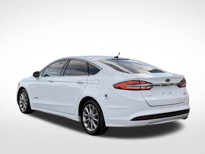 2017 Ford Fusion Hybrid SE