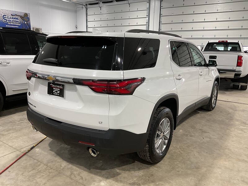 2023 Chevrolet Traverse LT Leather